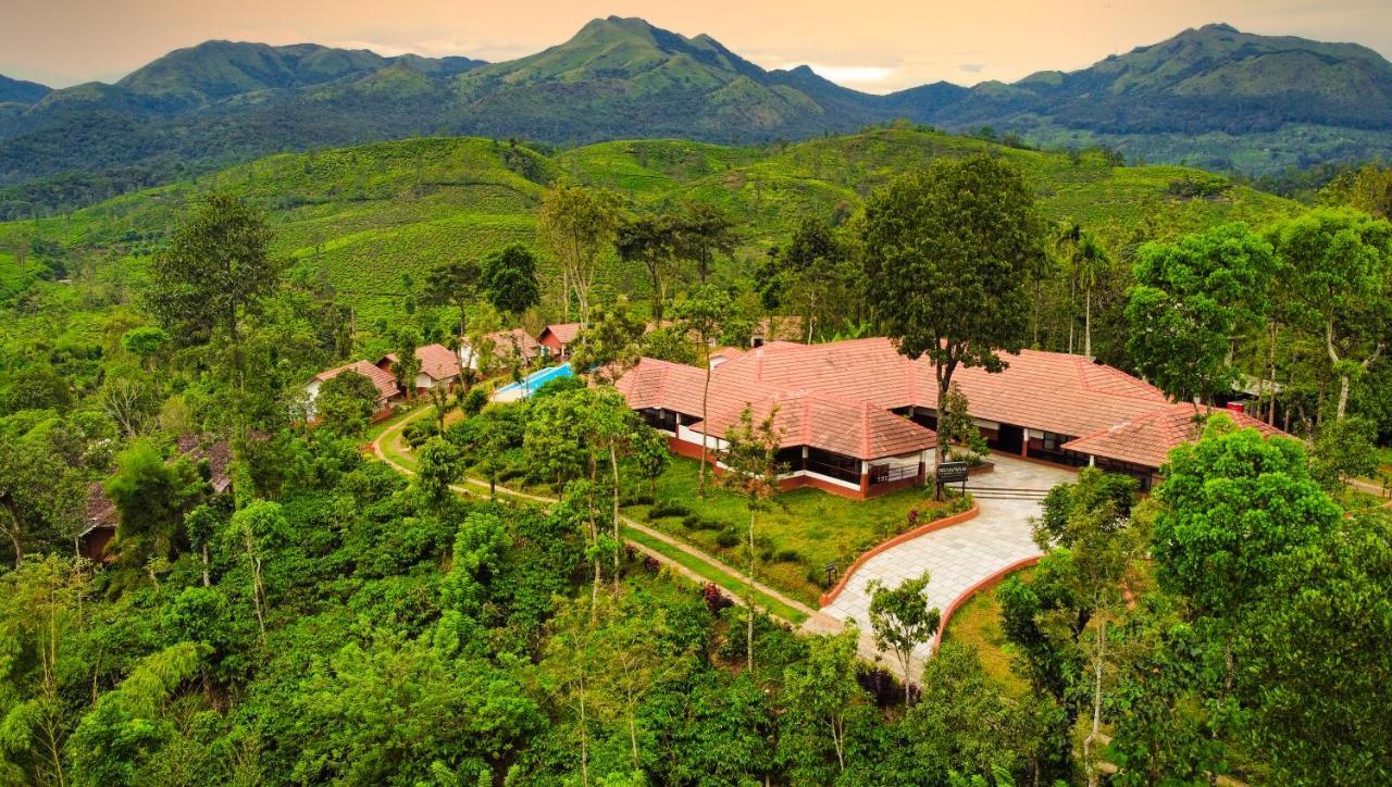 Pranavam Resort & Spa Tariyod Exterior foto